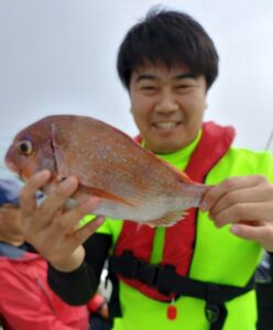 鳴門遊漁船 愛海 鯛ラバ