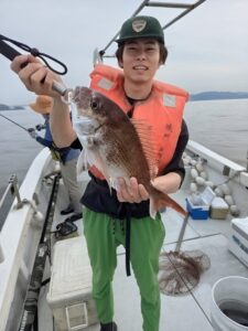 鳴門遊漁船 愛海 鯛ラバ