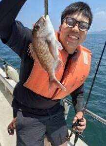 鳴門遊漁船 愛海 鯛ラバ