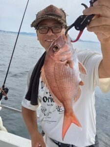 鳴門遊漁船 愛海 鯛ラバ