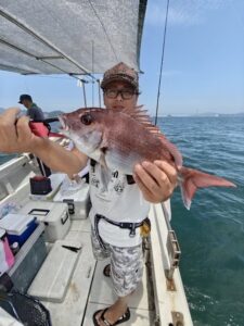鳴門遊漁船 愛海 鯛ラバ
