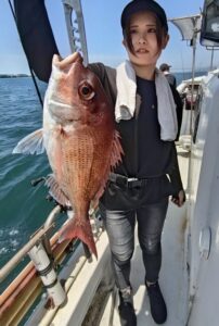 鳴門遊漁船 愛海 鯛ラバ